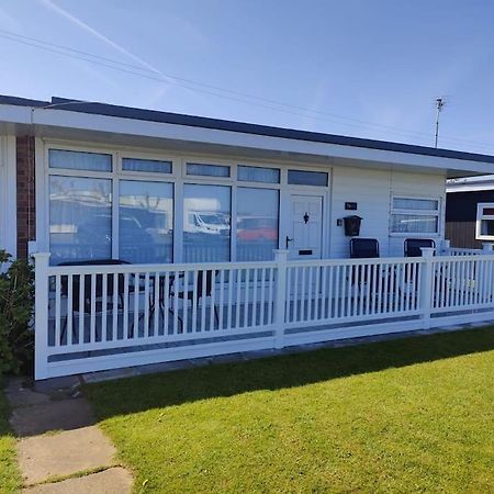 L&L'S Lodge, A Small But Perfectly Formed Chalet Chapel Saint Leonards Luaran gambar